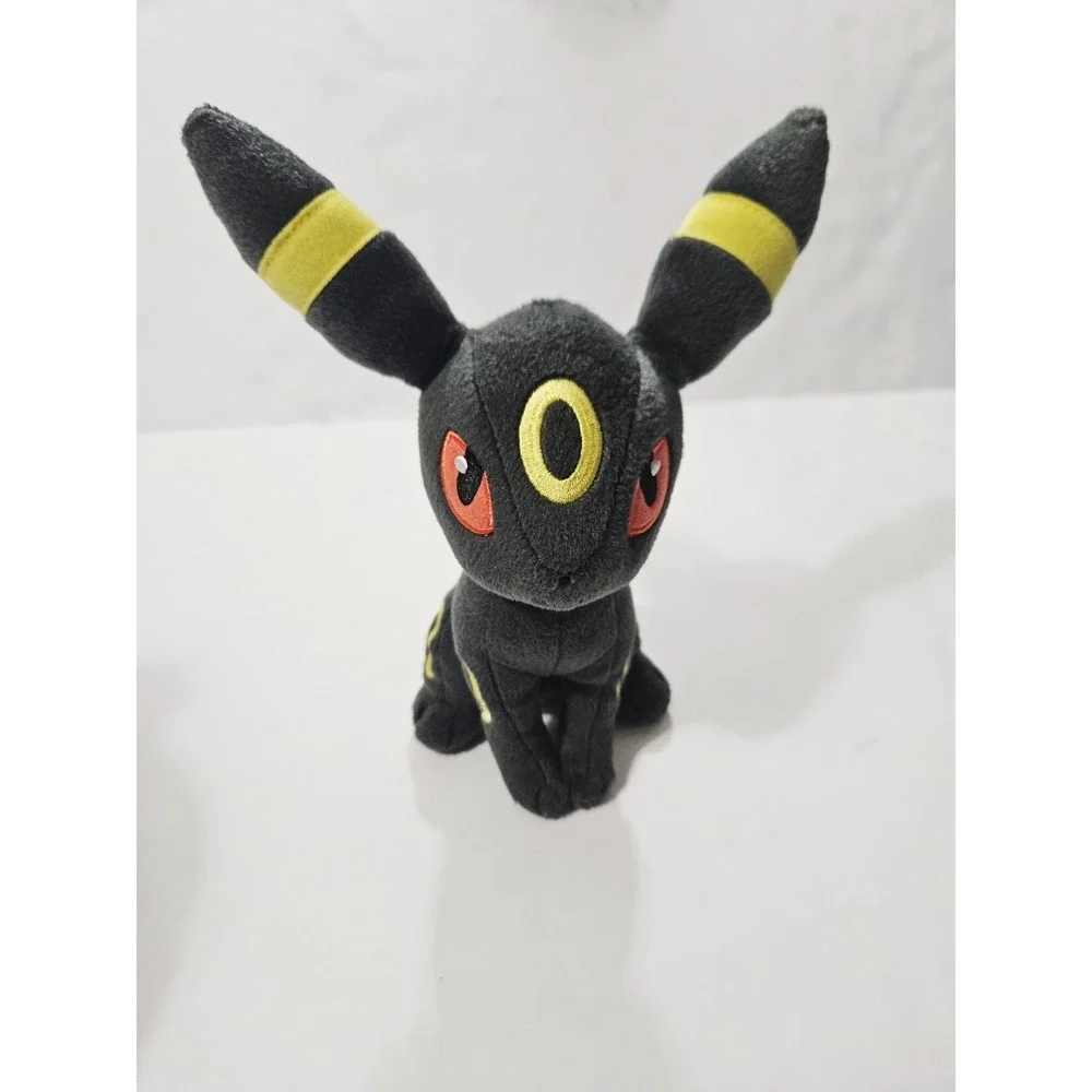 Pokémon Plush Lot‎ 7 Plushies Eevee Evolutions, Charizard, Pikachu, And Others